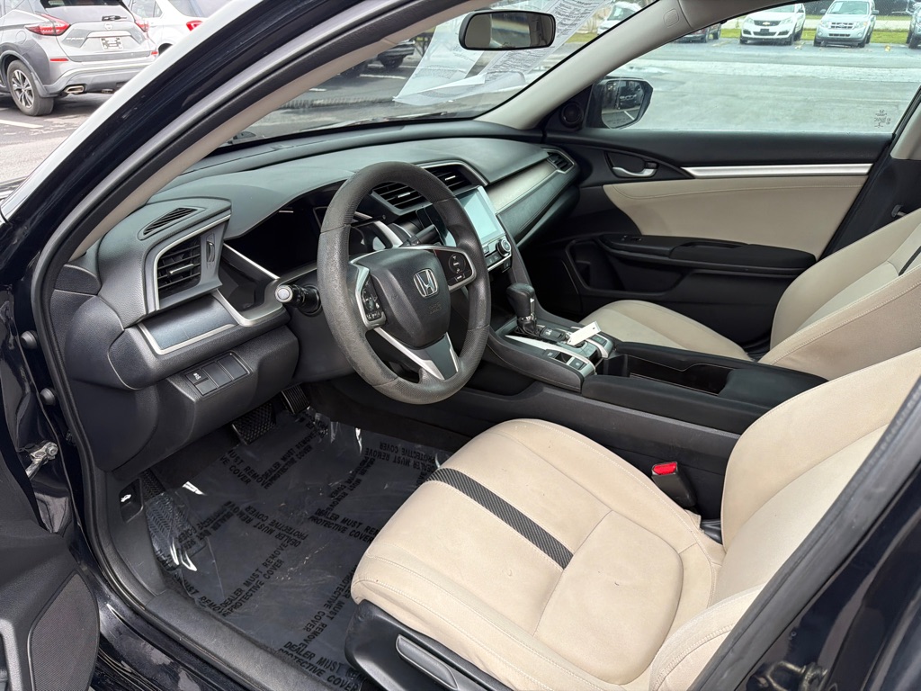 Photo 9 of this HONDA CIVIC