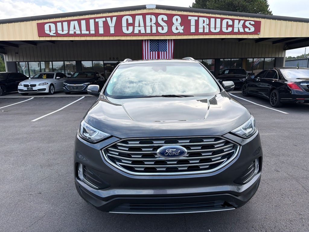 Photo 8 of this FORD EDGE