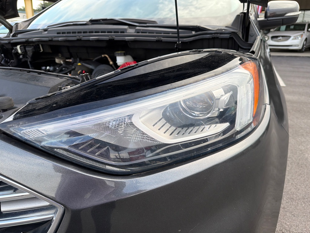 Photo 32 of this FORD EDGE