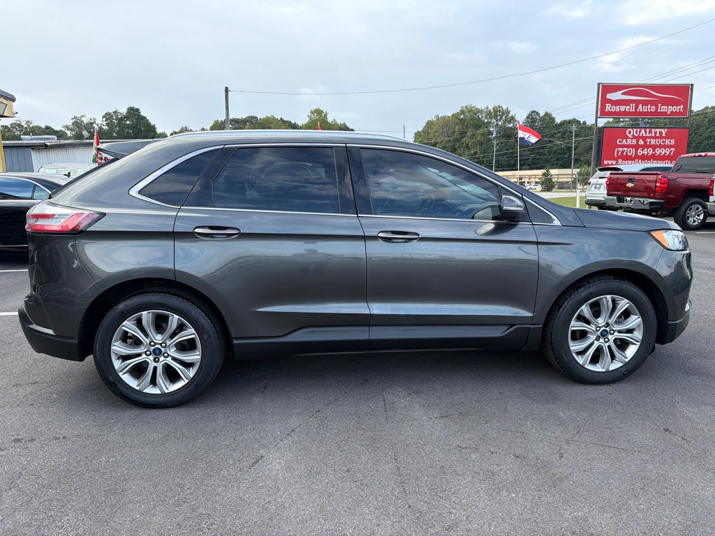Photo 7 of this FORD EDGE