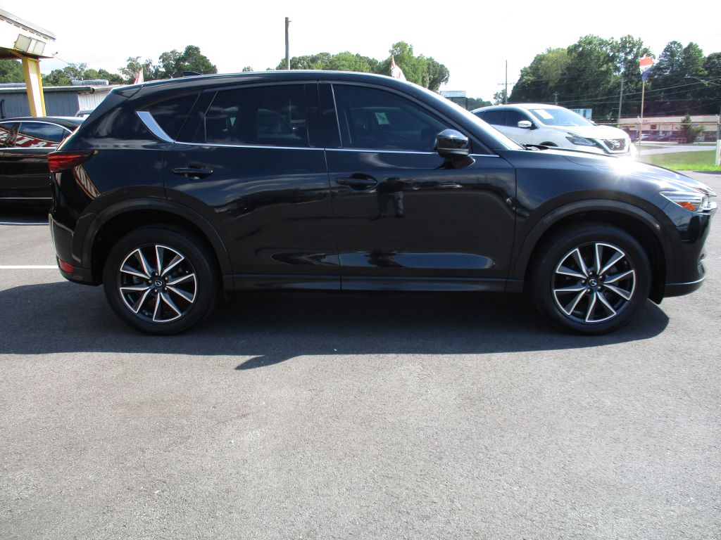 Photo 5 of this MAZDA CX-5 GR TOURIN