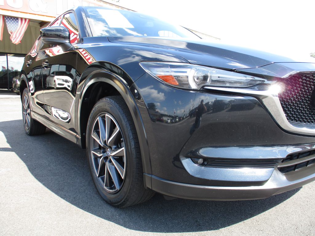 Photo 10 of this MAZDA CX-5 GR TOURIN