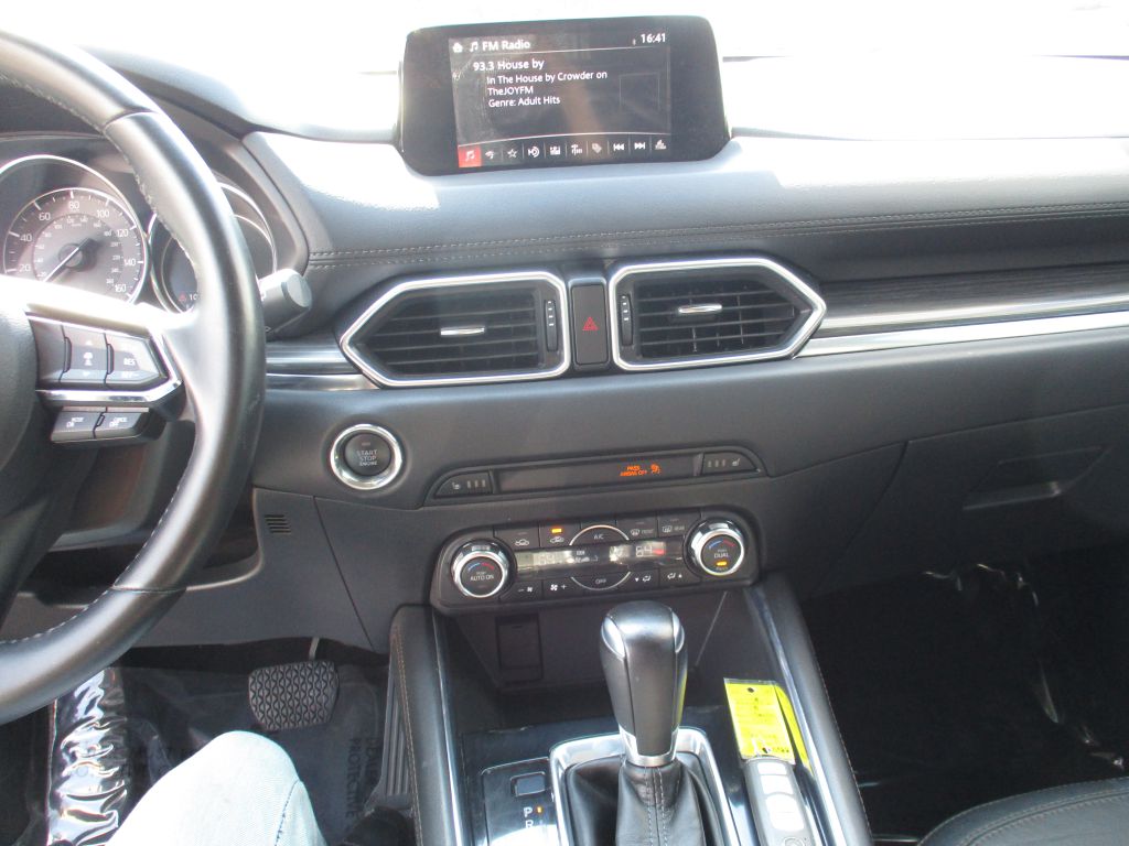 Photo 13 of this MAZDA CX-5 GR TOURIN