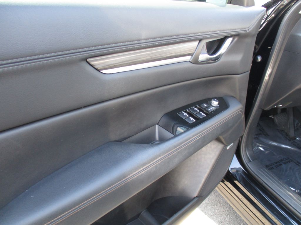 Photo 22 of this MAZDA CX-5 GR TOURIN