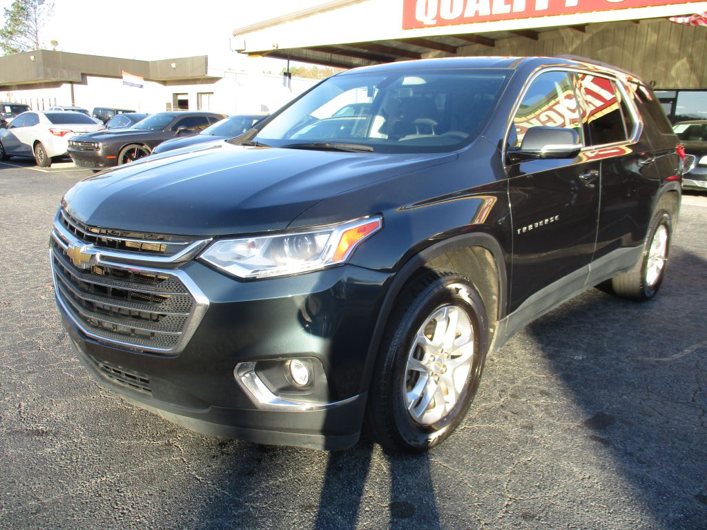 Photo 6 of this CHEVROLET TRAVERSE