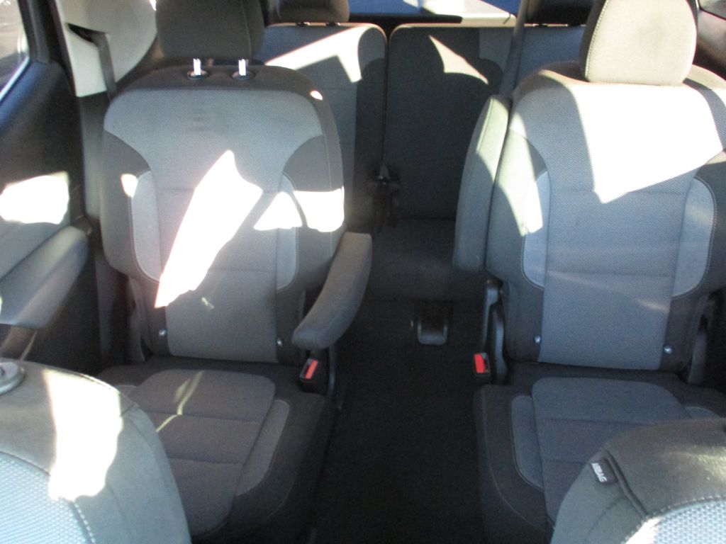 Photo 15 of this CHEVROLET TRAVERSE