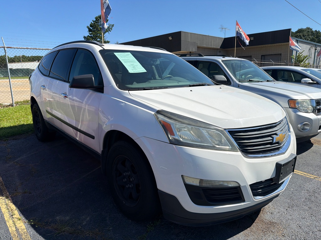 Photo 3 of this CHEVROLET TRAVERSE