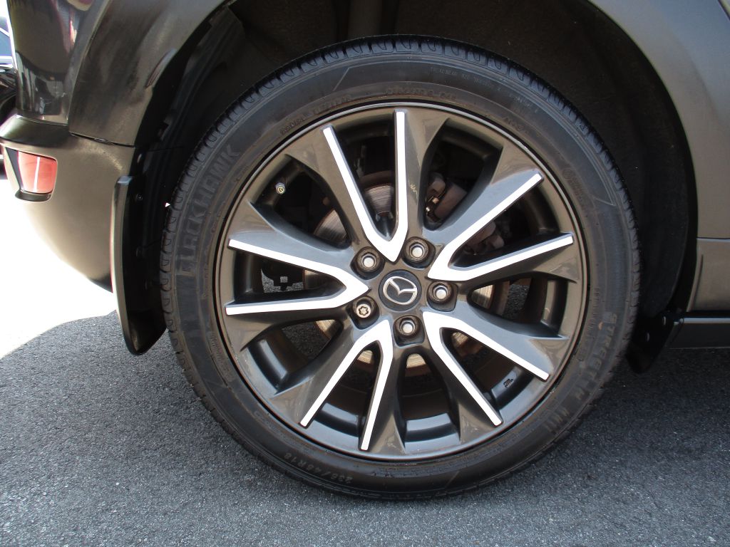 Photo 26 of this MAZDA CX-3  GR TOURIN