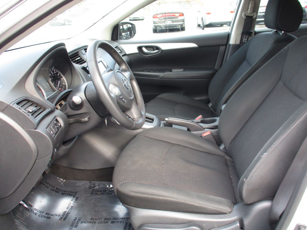 Photo 17 of this NISSAN SENTRA