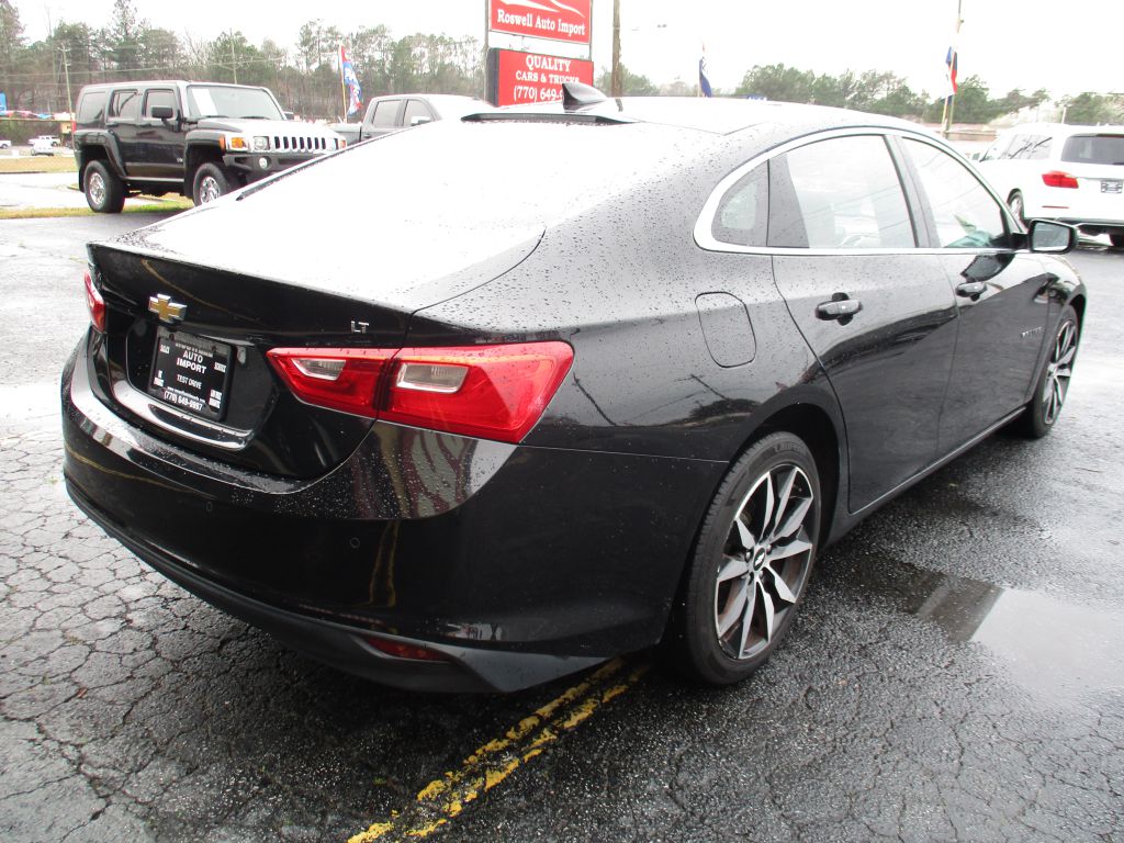 Photo 7 of this CHEVROLET MALIBU