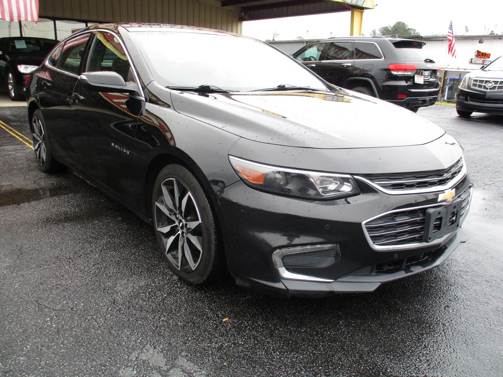 Photo 8 of this CHEVROLET MALIBU