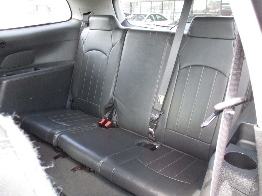 Photo 17 of this BUICK ENCLAVE