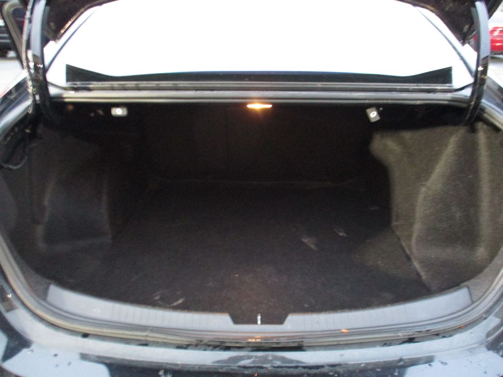 Photo 28 of this CHEVROLET MALIBU