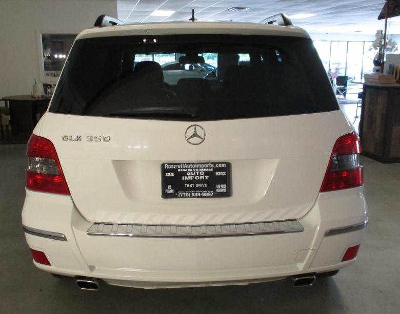 Photo 5 of this MERCEDES-BENZ GLK 350