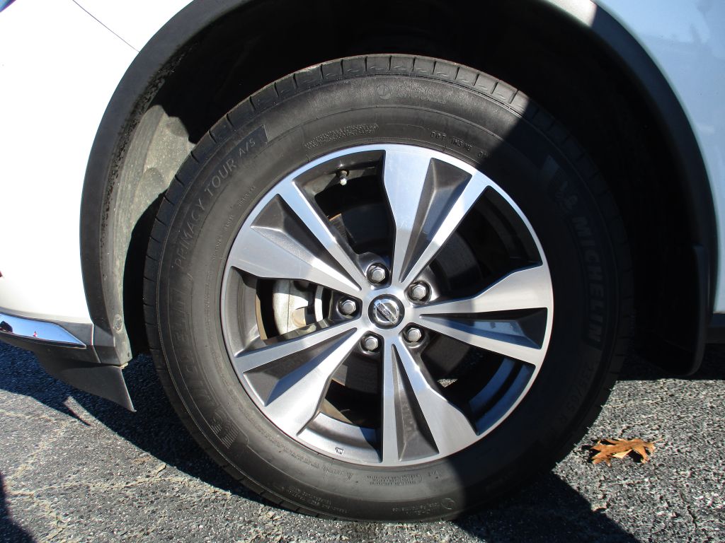 Photo 28 of this NISSAN MURANO