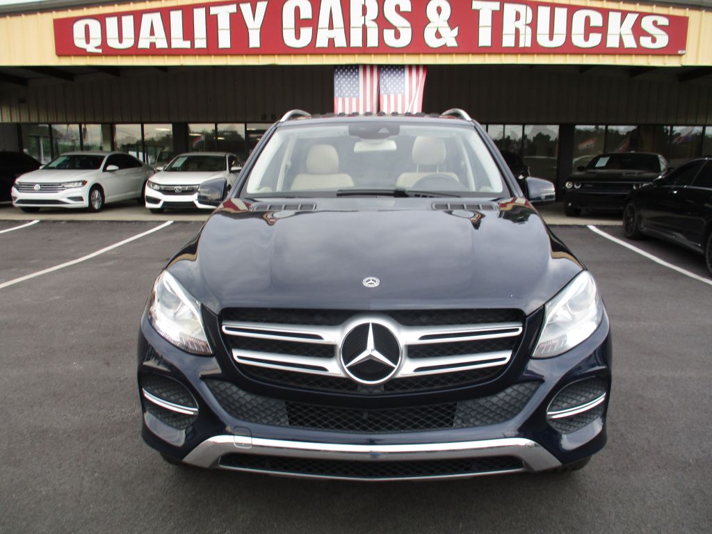 Photo 2 of this MERCEDES-BENZ GLE 350