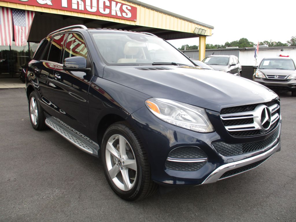 Photo 8 of this MERCEDES-BENZ GLE 350