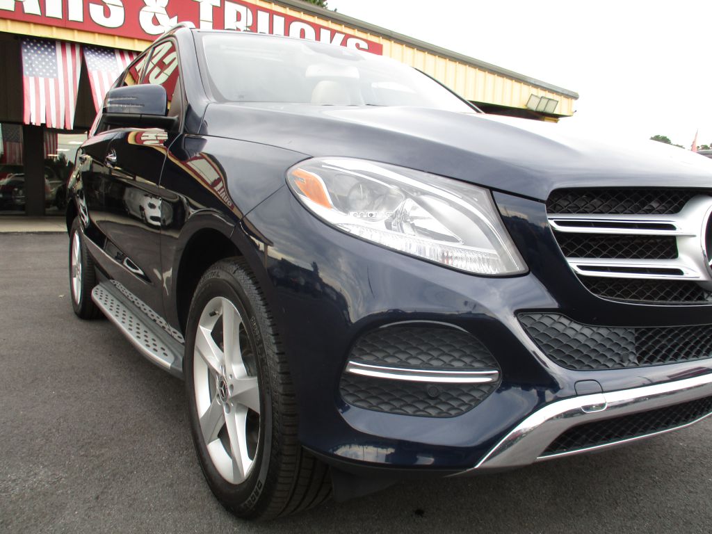 Photo 10 of this MERCEDES-BENZ GLE 350