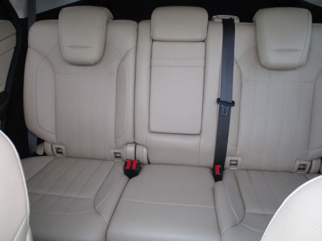 Photo 15 of this MERCEDES-BENZ GLE 350