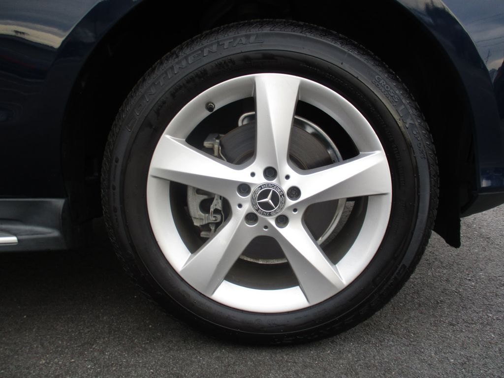 Photo 25 of this MERCEDES-BENZ GLE 350