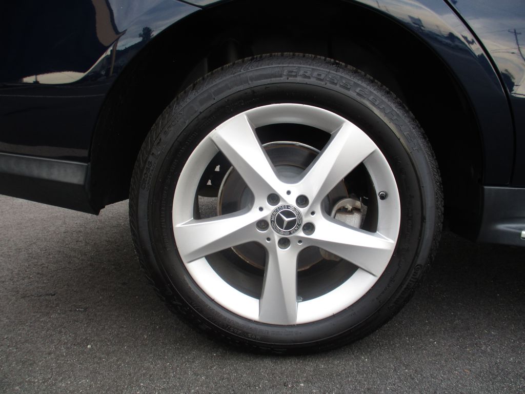 Photo 26 of this MERCEDES-BENZ GLE 350