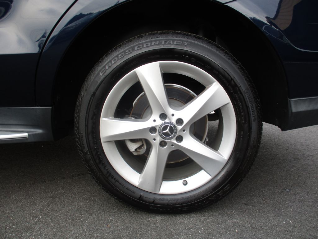 Photo 27 of this MERCEDES-BENZ GLE 350