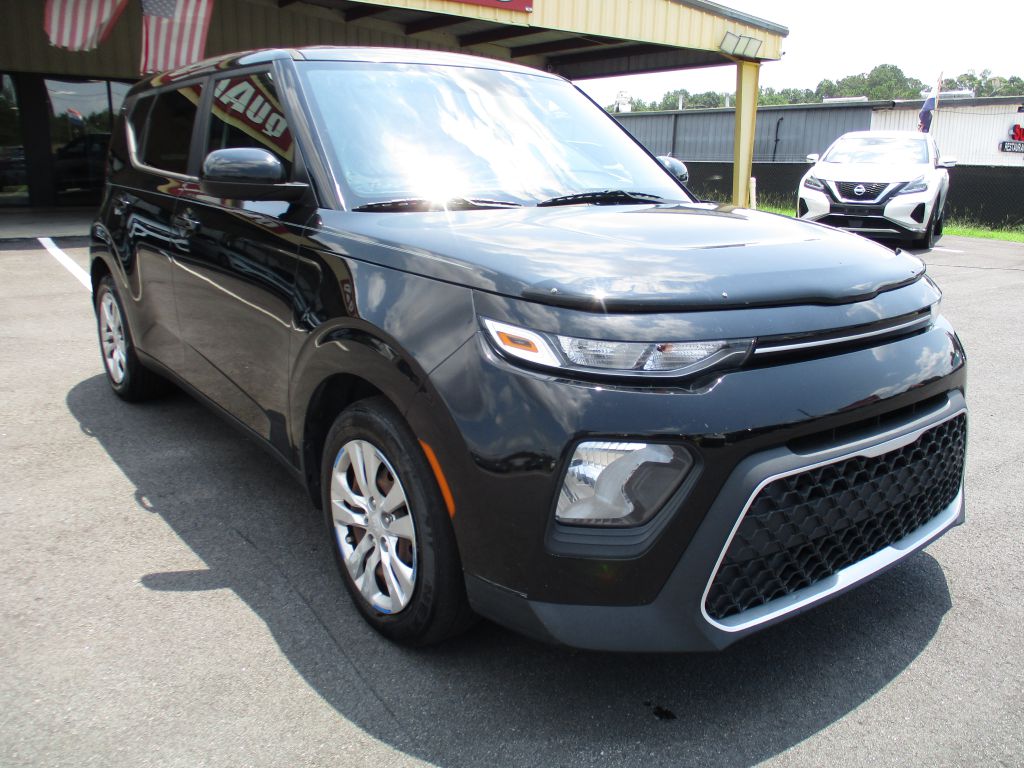 Photo 8 of this KIA SOUL LX