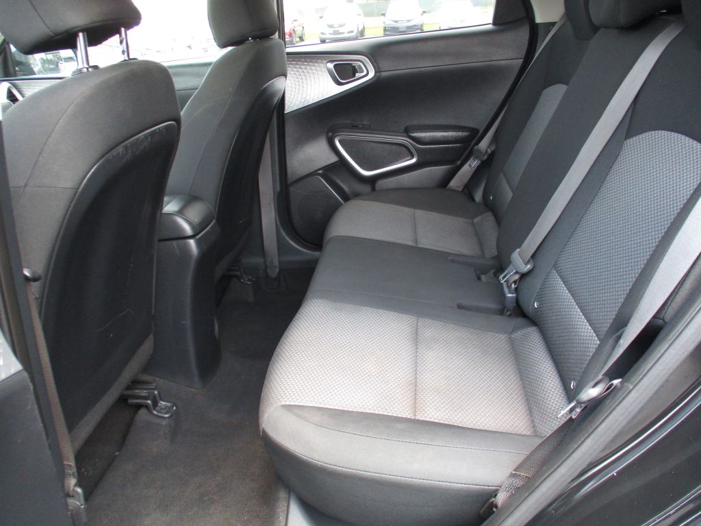 Photo 18 of this KIA SOUL LX