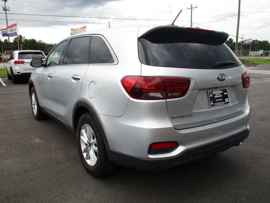 Photo 6 of this KIA SORENTO V-6