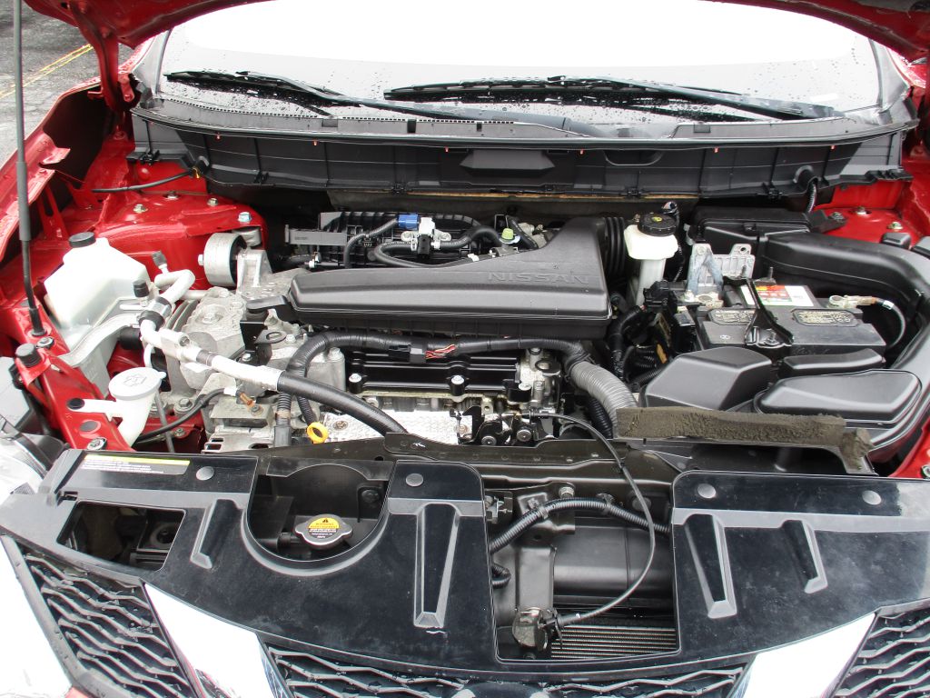 Photo 30 of this NISSAN ROGUE