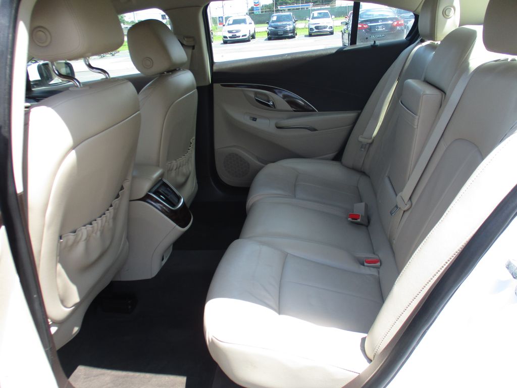 Photo 17 of this BUICK LACROSSE