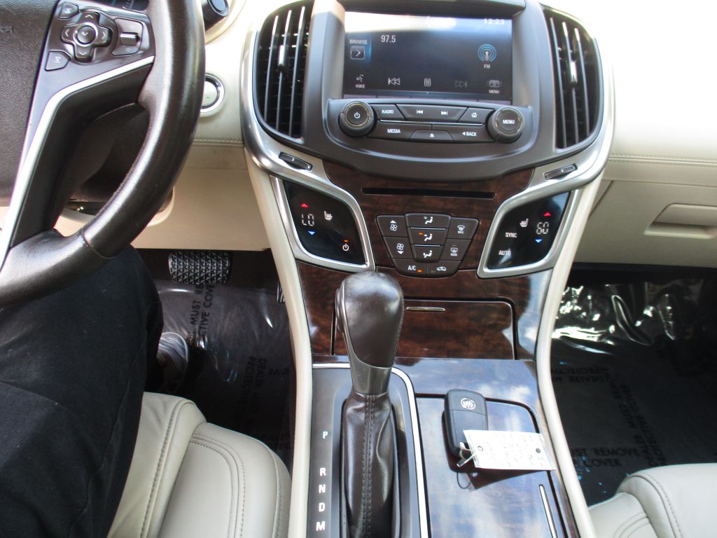 Photo 12 of this BUICK LACROSSE