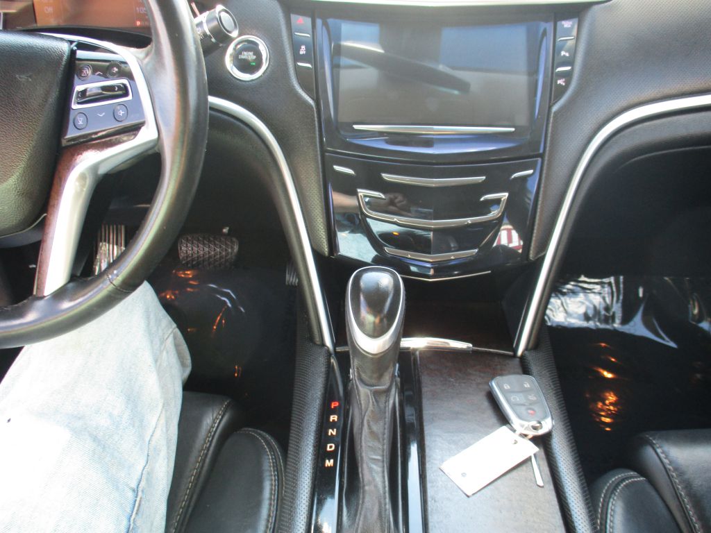 Photo 13 of this CADILLAC XTS