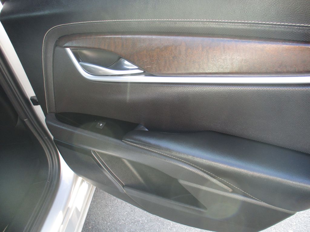 Photo 22 of this CADILLAC XTS