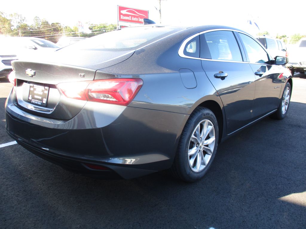 Photo 7 of this CHEVROLET MALIBU