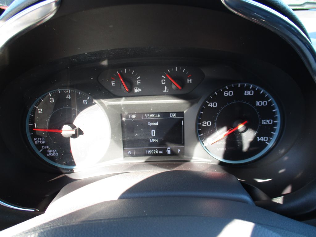 Photo 12 of this CHEVROLET MALIBU