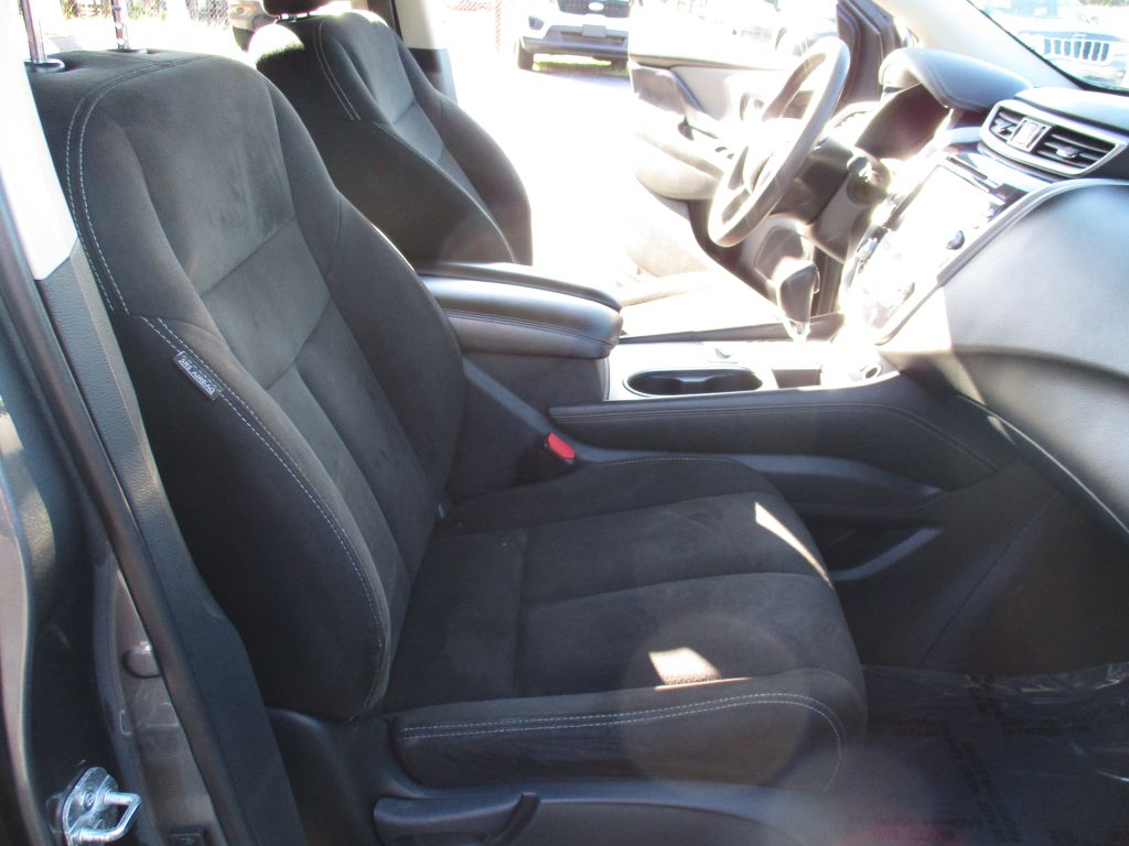 Photo 19 of this NISSAN MURANO