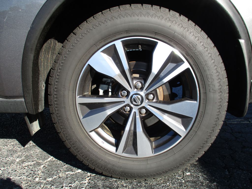 Photo 26 of this NISSAN MURANO