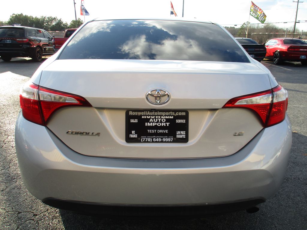 Photo 4 of this TOYOTA COROLLA
