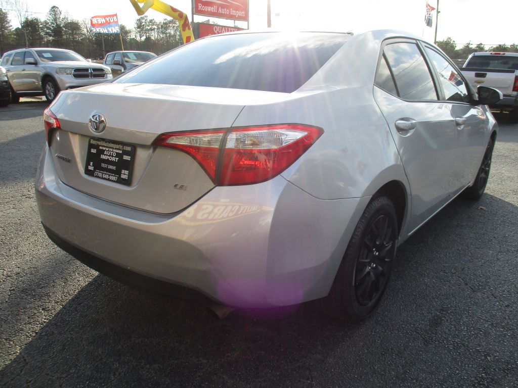 Photo 7 of this TOYOTA COROLLA