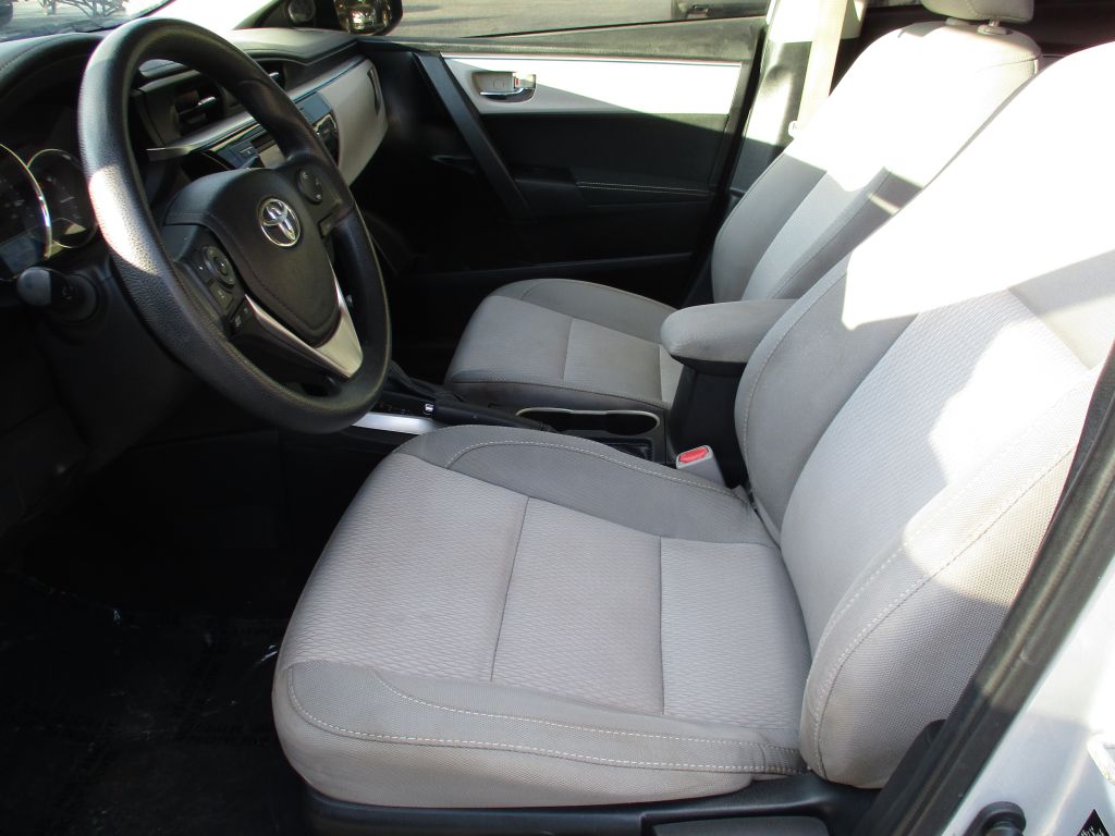 Photo 17 of this TOYOTA COROLLA