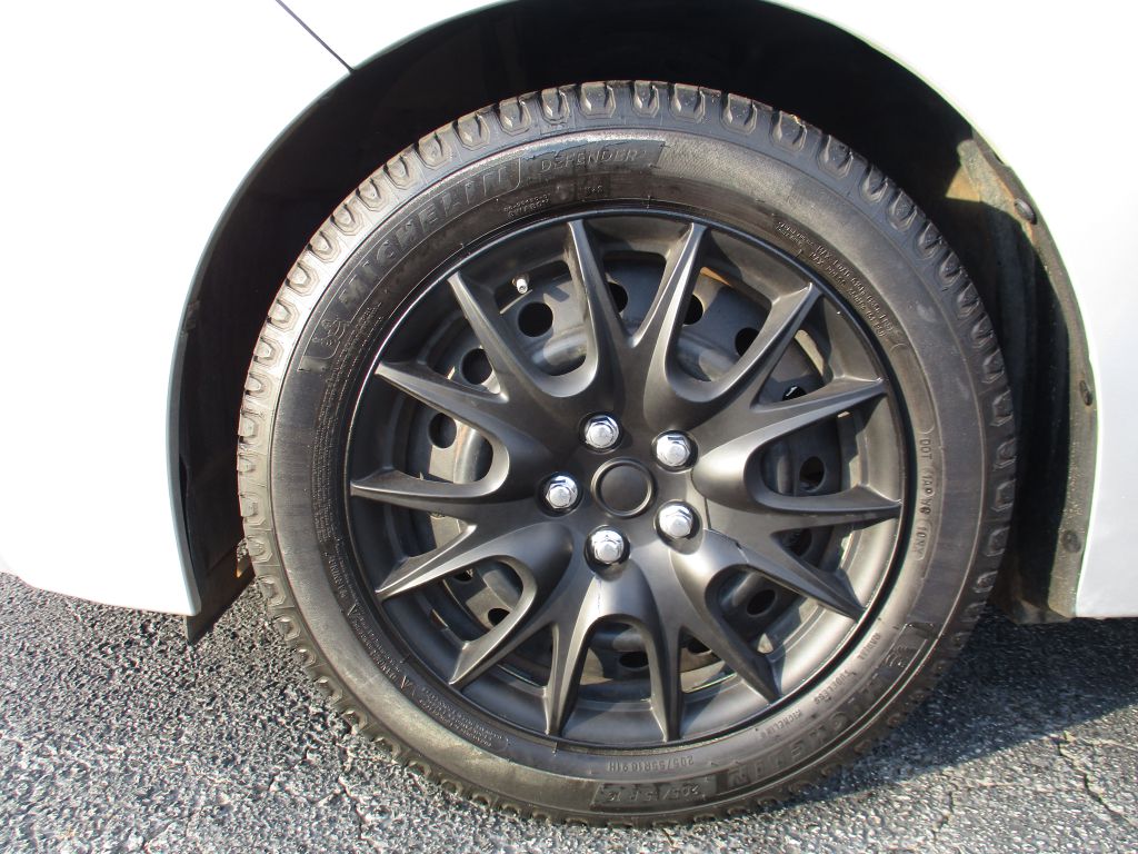 Photo 28 of this TOYOTA COROLLA