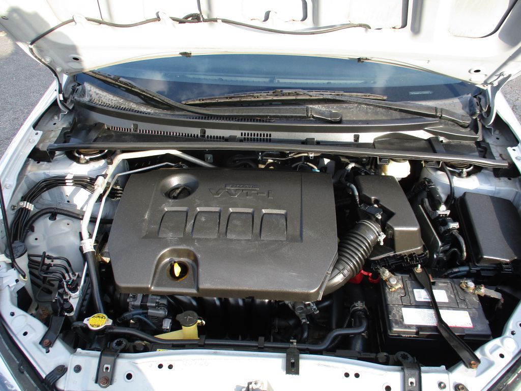 Photo 30 of this TOYOTA COROLLA