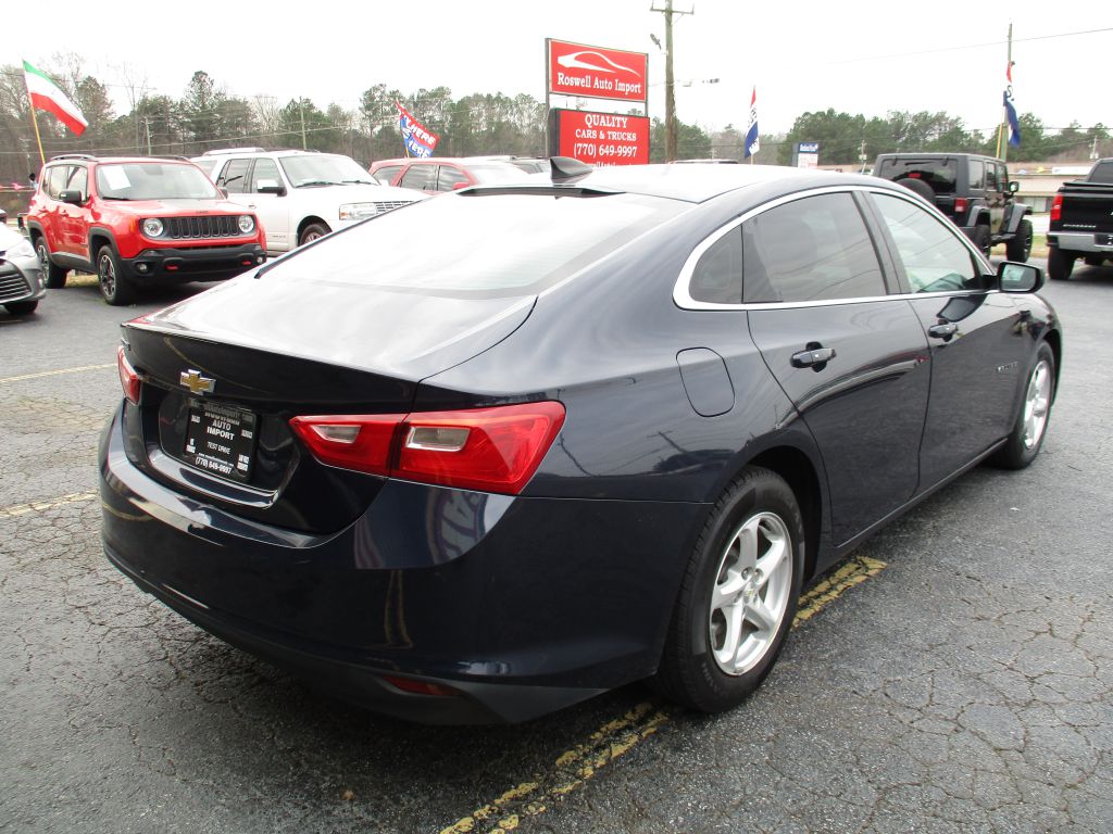 Photo 7 of this CHEVROLET MALIBU