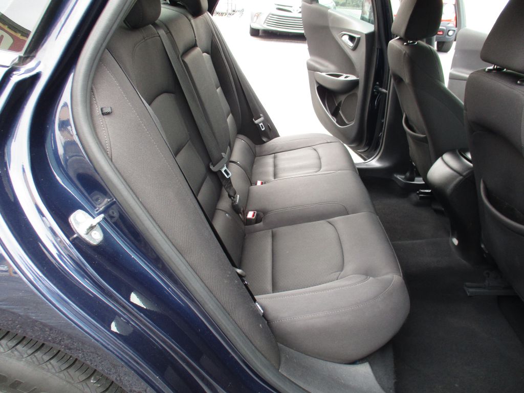 Photo 16 of this CHEVROLET MALIBU