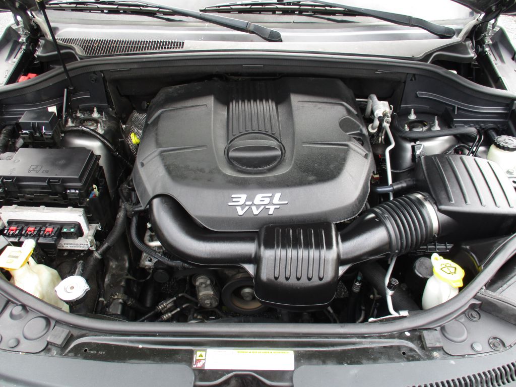 Photo 28 of this JEEP GRAND CHEROKEE