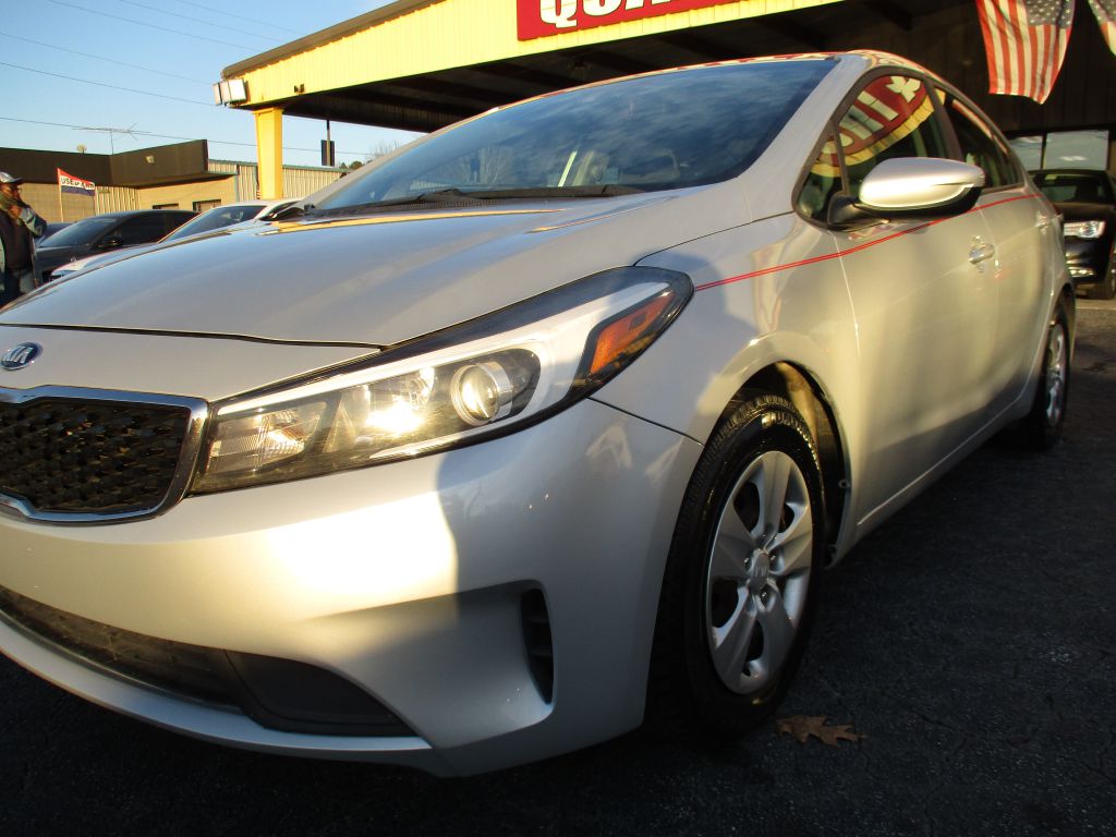 Photo 9 of this KIA FORTE