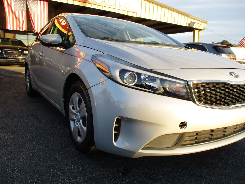 Photo 10 of this KIA FORTE