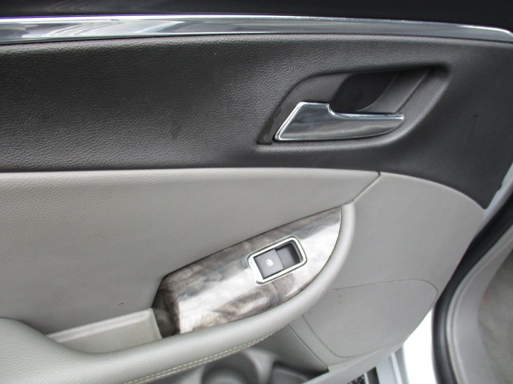 Photo 19 of this CHEVROLET IMPALA