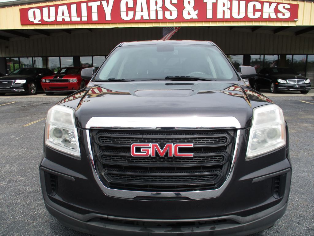 Photo 2 of this GMC TERRAIN